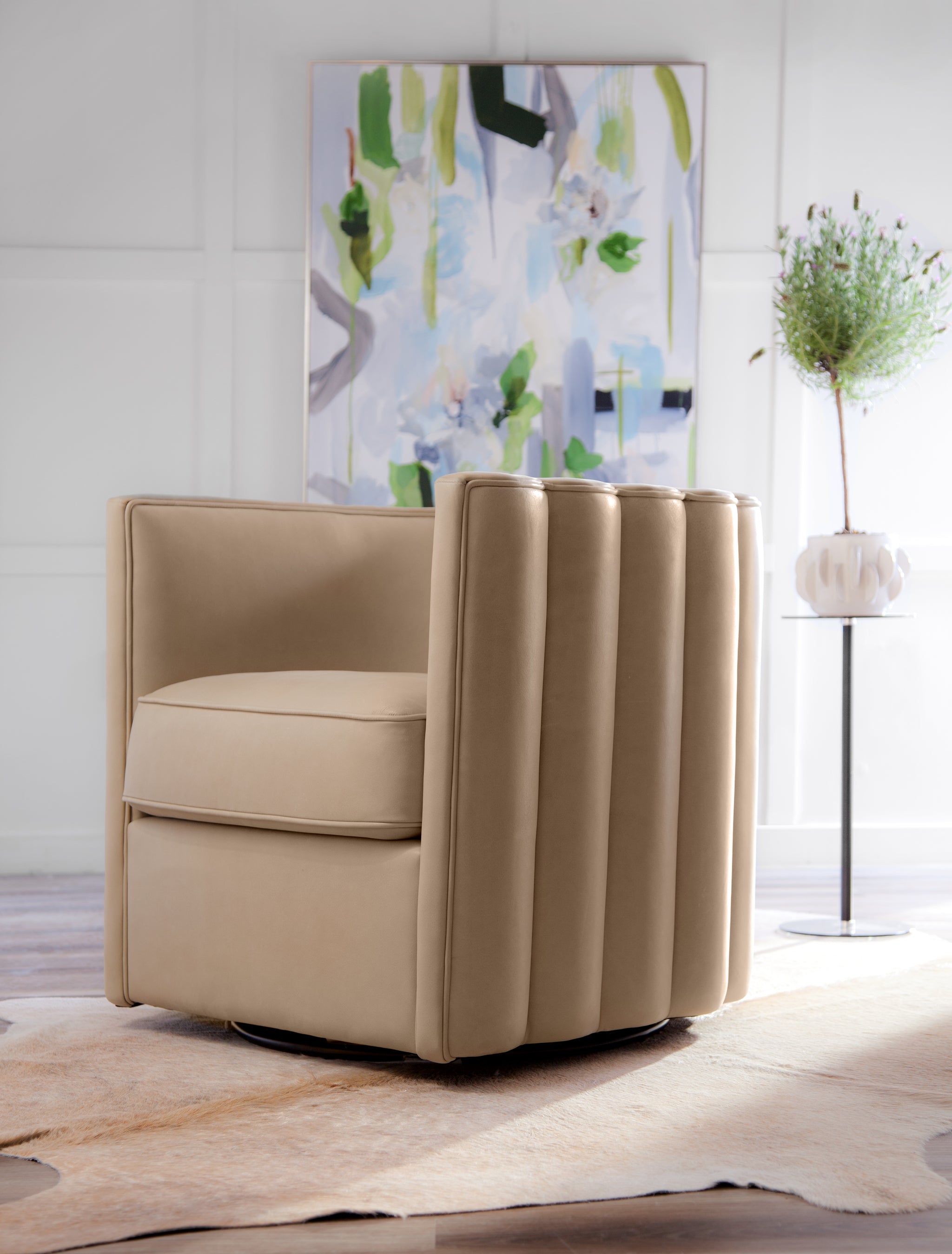 2077 JONES SWIVEL CHAIR