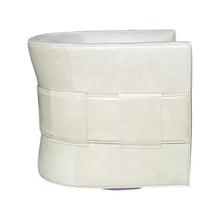 2102 WYNN SWIVEL CHAIR