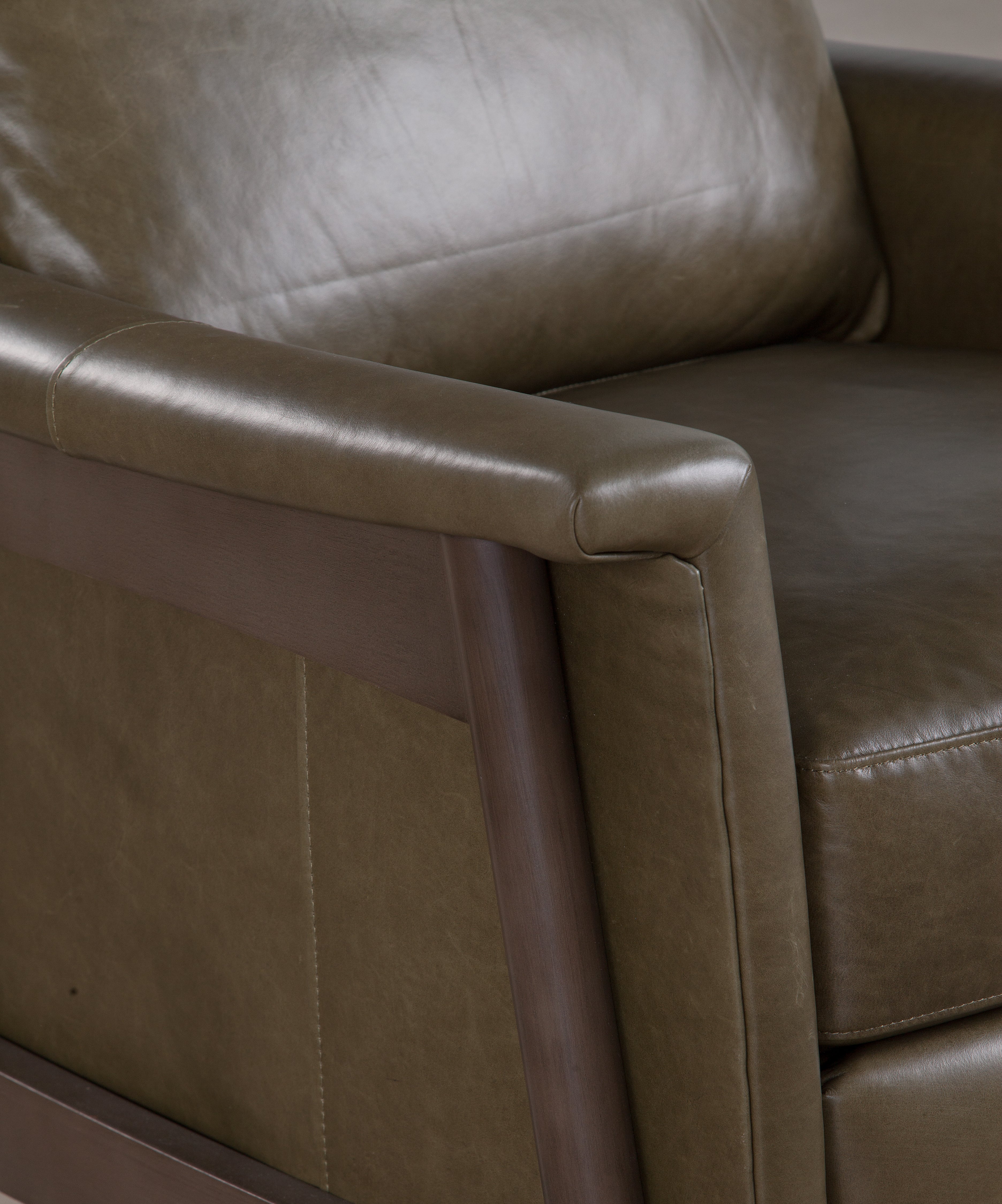 2086PB BRISTOL RECLINER
