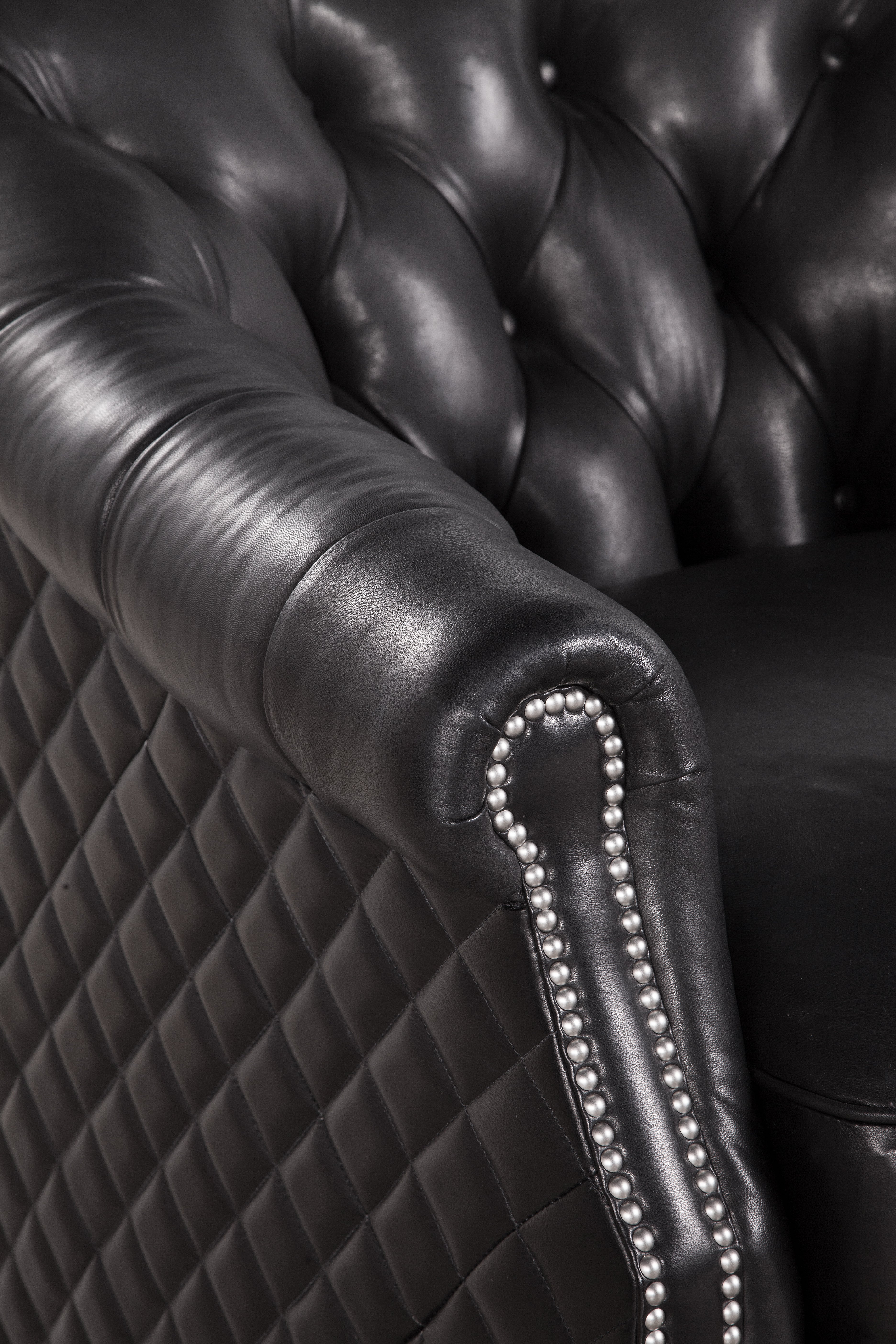 2225S CORRINE SWIVEL CHAIR