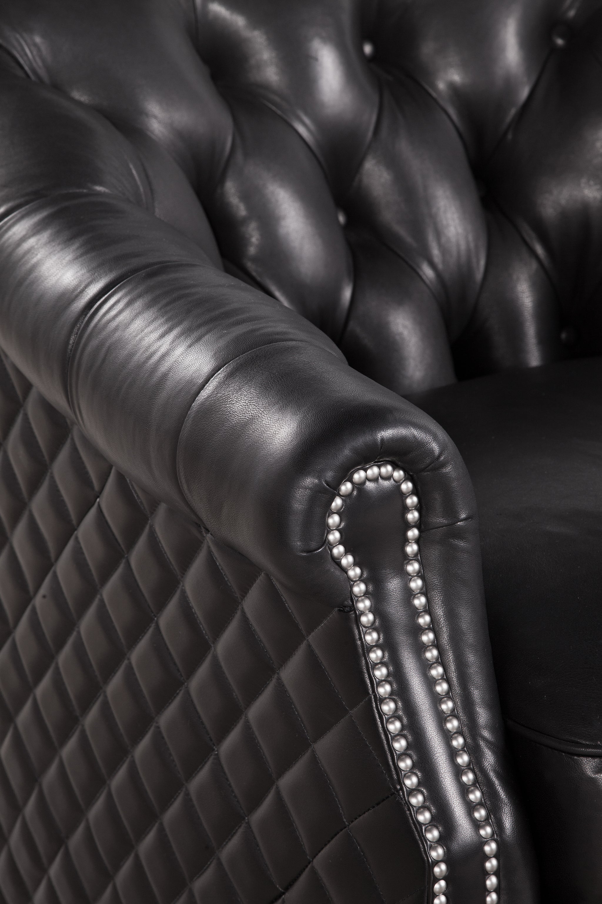 2225S CORRINE SWIVEL CHAIR