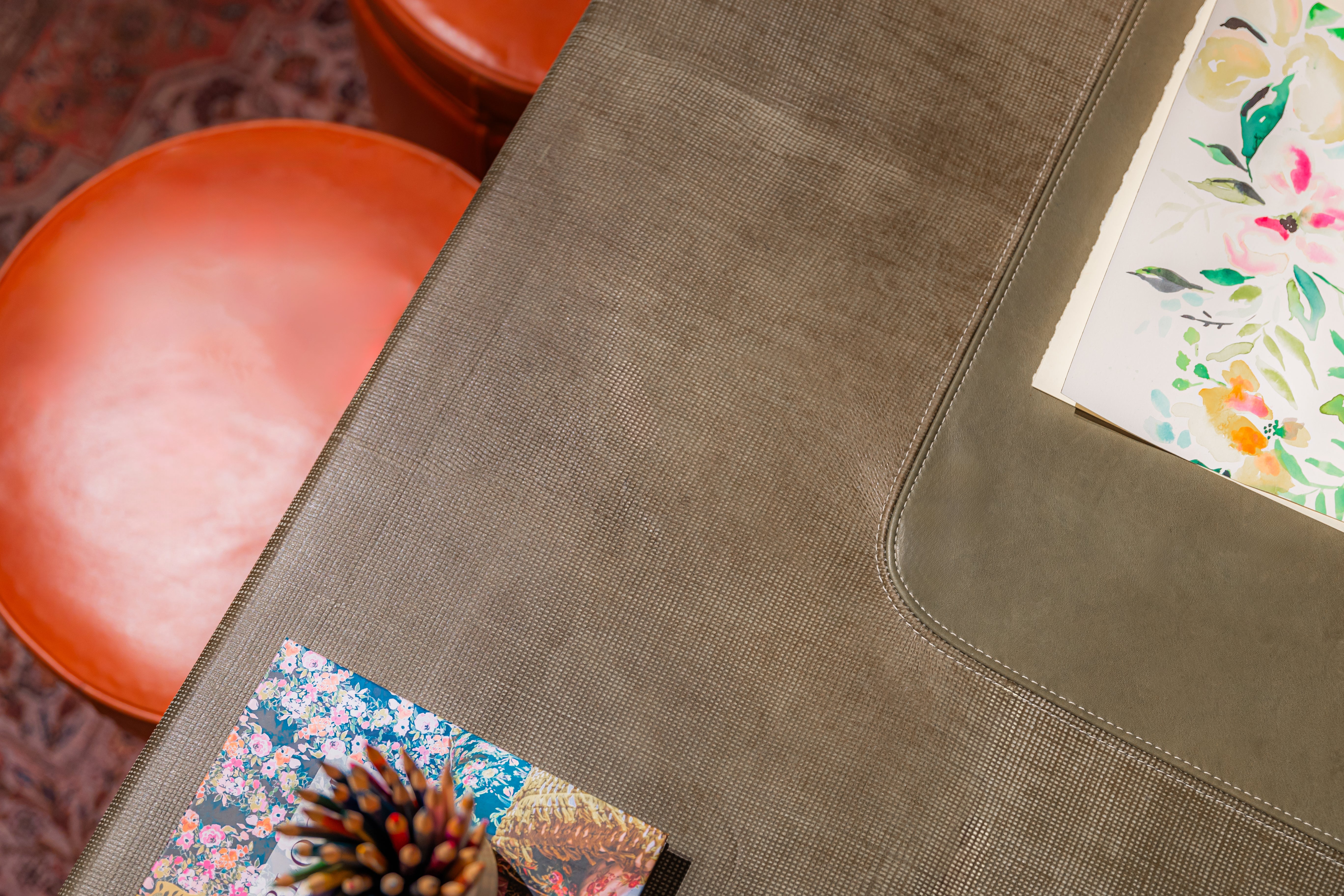 9150 AGENDA DESK