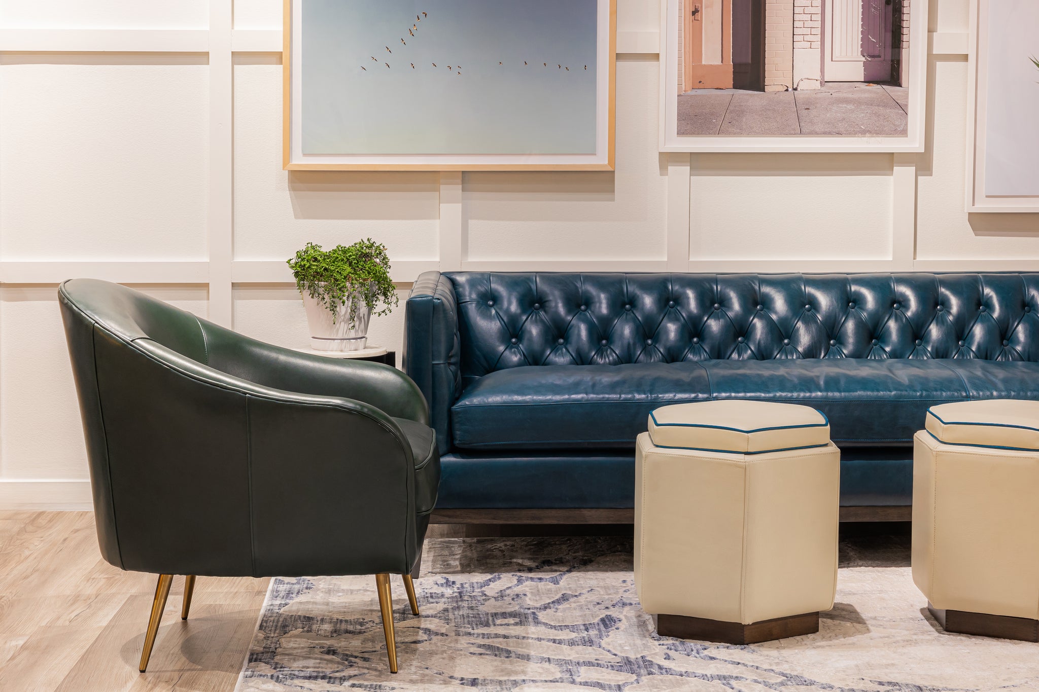 2031 CLARA SOFA