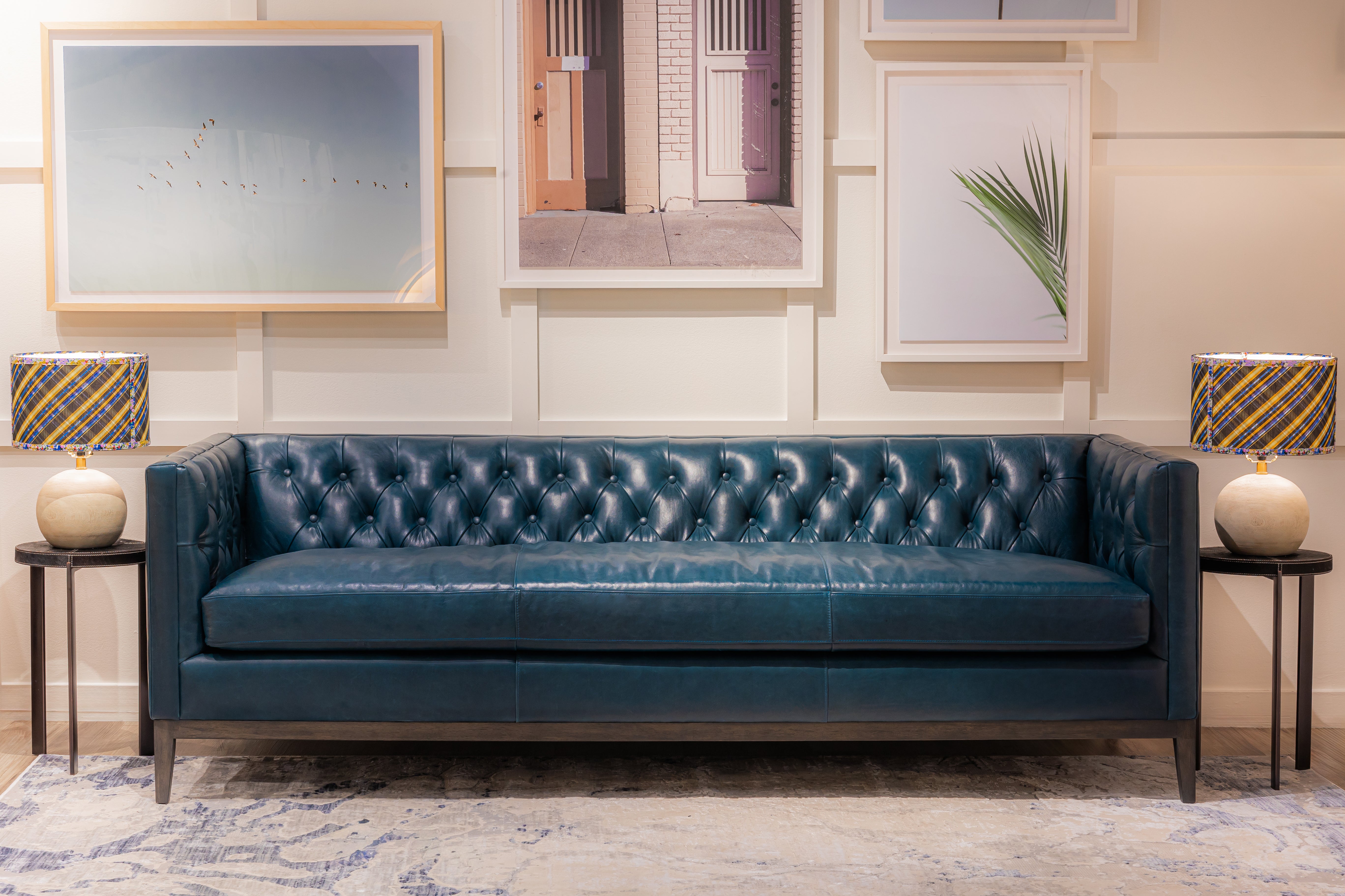 2031 CLARA SOFA