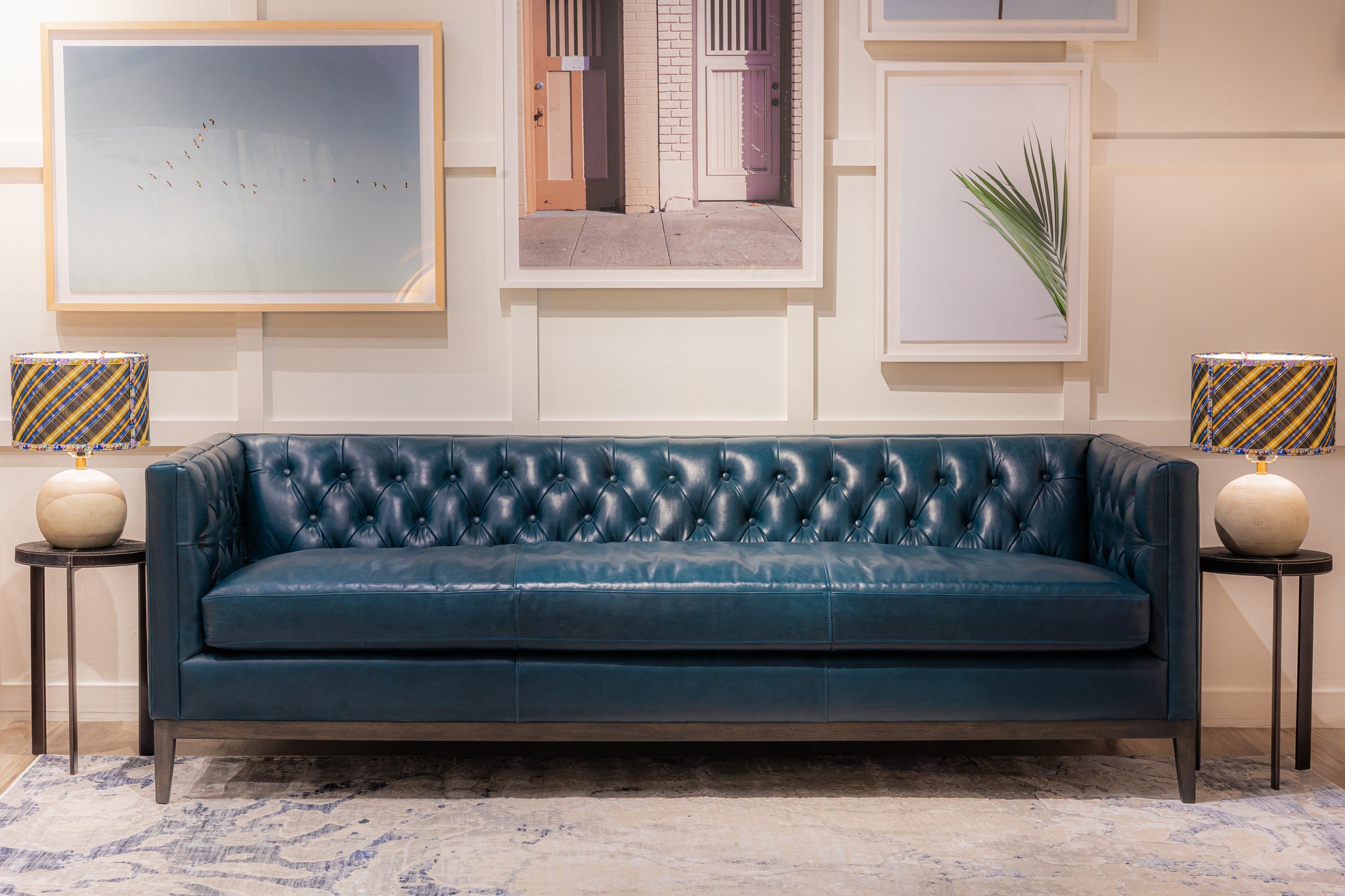 2031 CLARA SOFA
