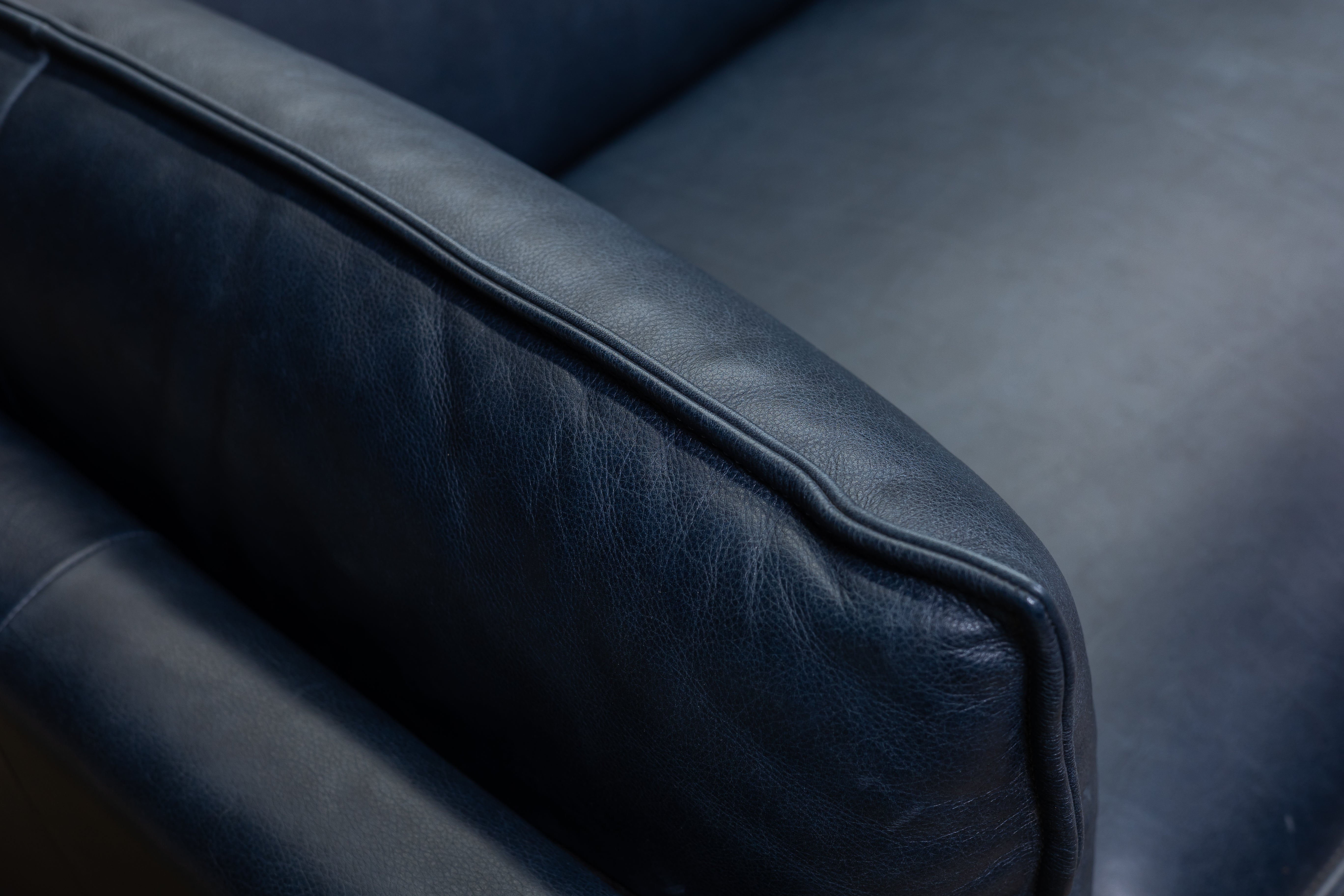 7071 CRASH PAD SLEEP SOFA