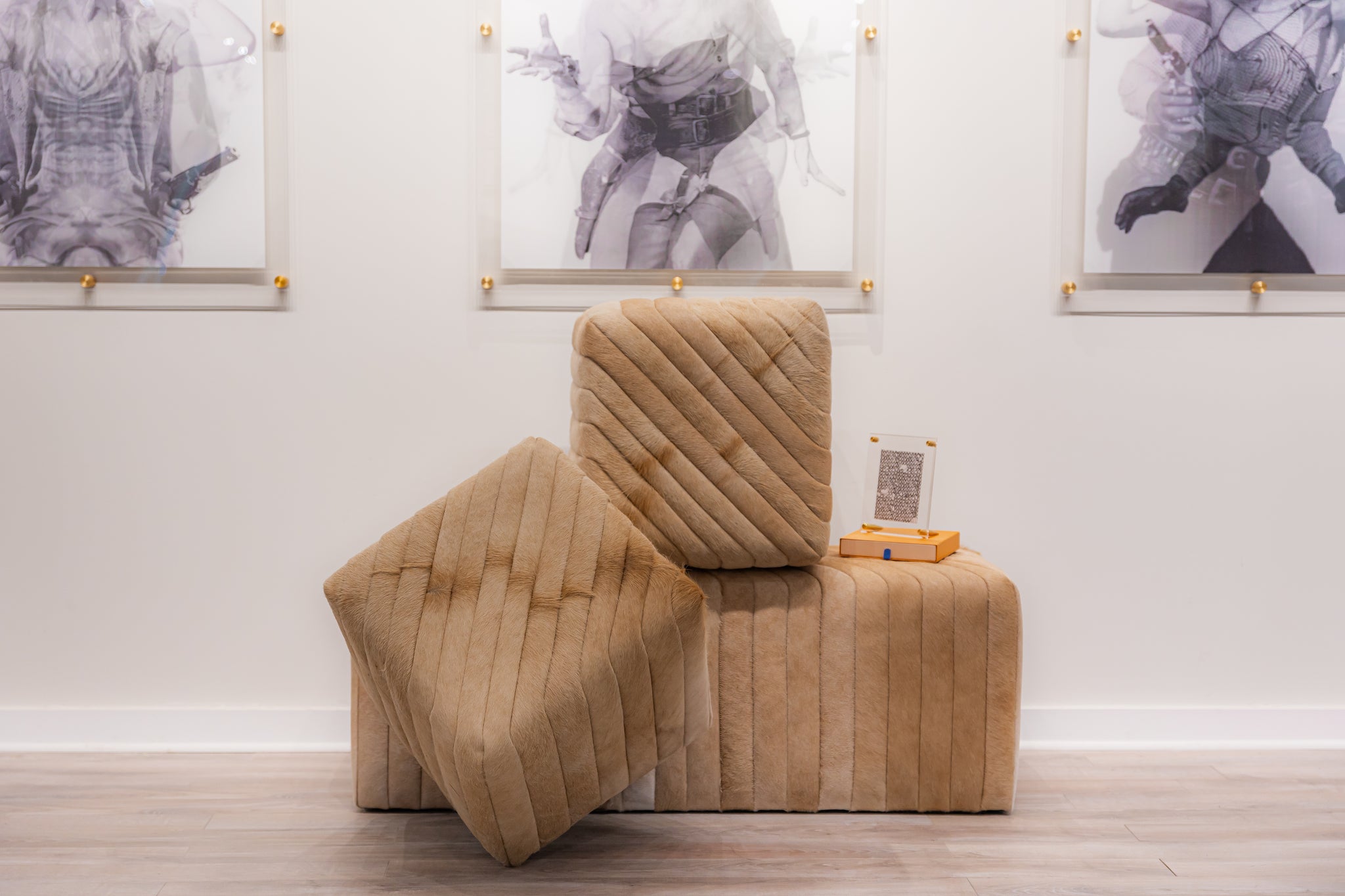 9096 BRYANT CUBE OTTOMAN