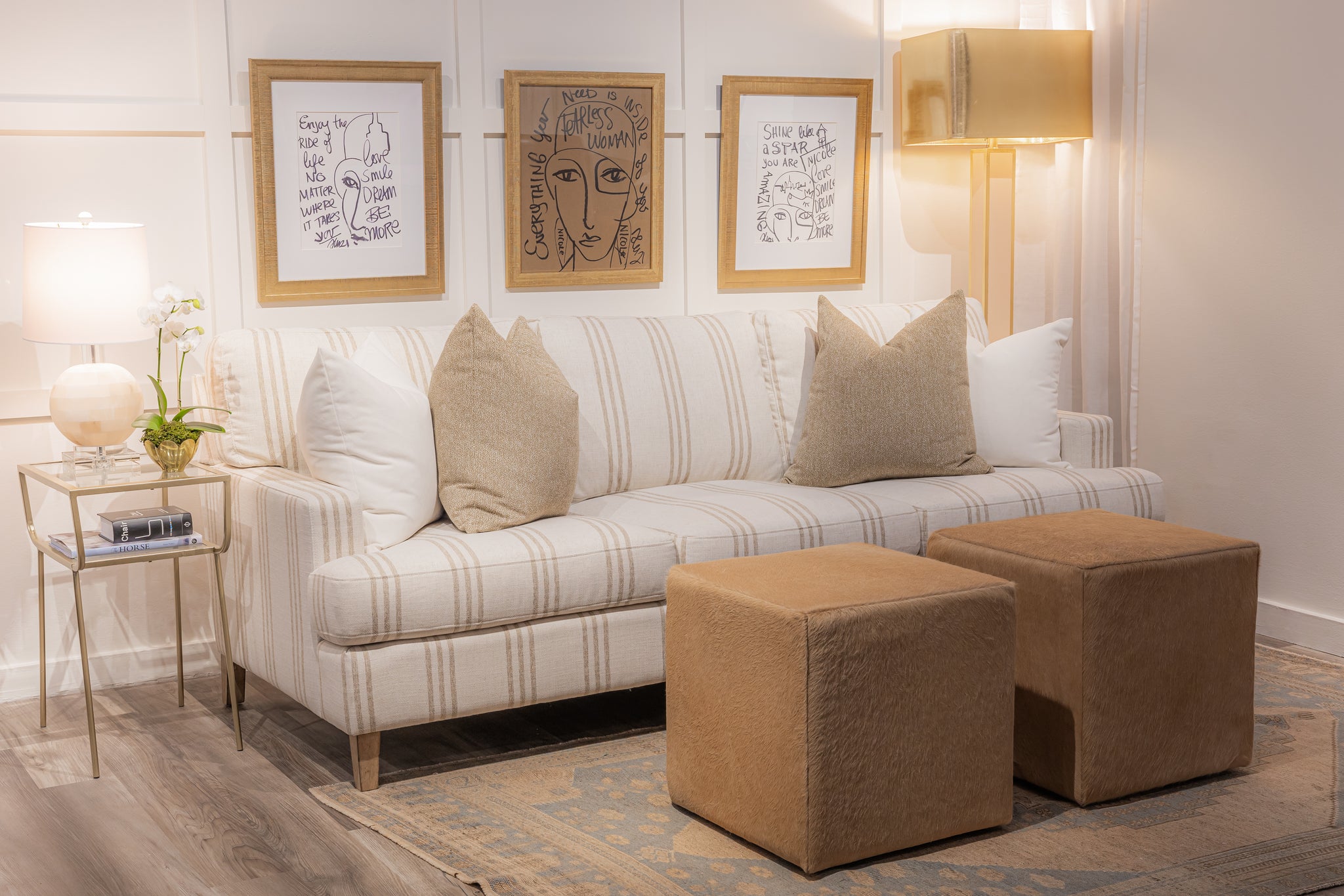 9073 HAPPY HOUR SWIVEL OTTOMAN
